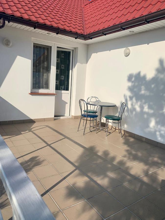 Комфортабельный Коттедж Bed and Breakfast Svitjaz Exteriör bild
